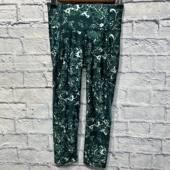 Under Armour HeatGear Armour Capri Print Capri - Picture 5 of 7